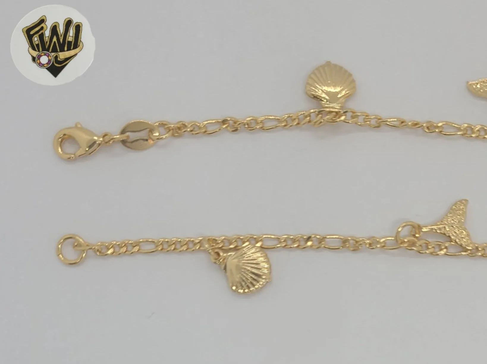 (1-0110) Gold Laminate - 2.5mm Figaro Link Beach Charms Anklet - 10 - BGF