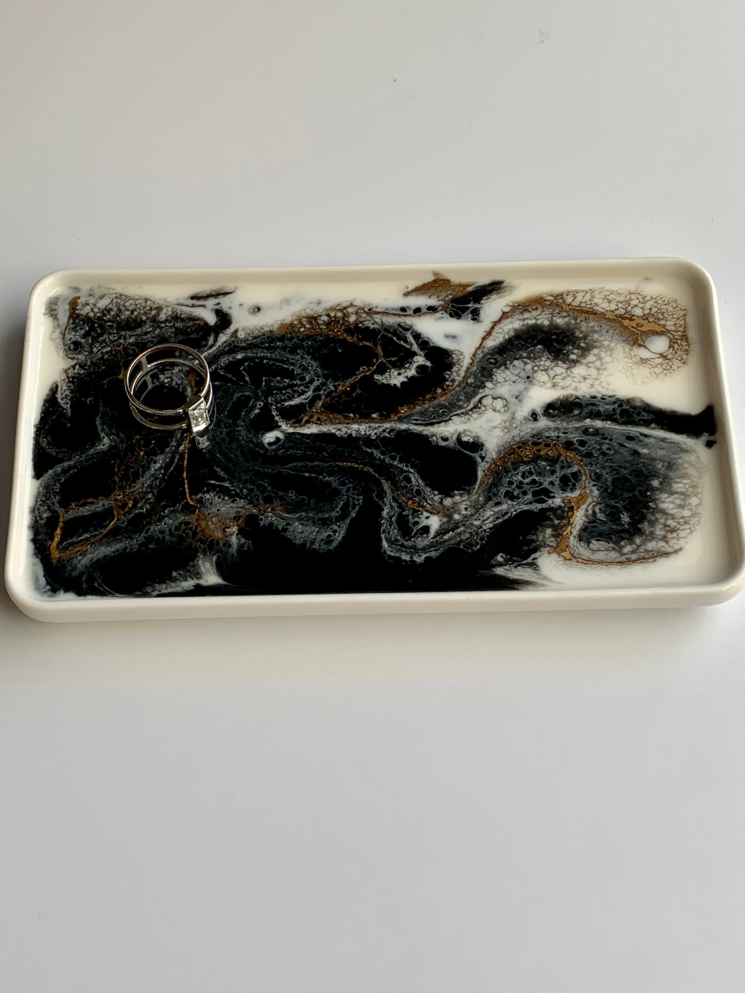 Decorative/Ring Dish: Black & White