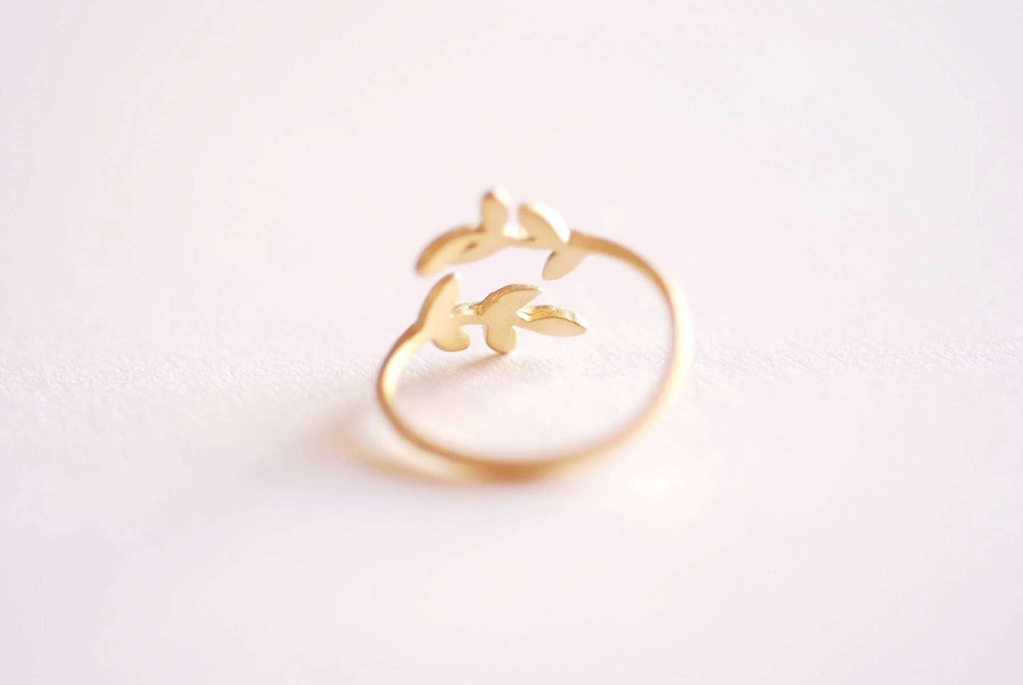 Wholesale Shiny Gold Leaf Branch Ring, Gold Leaf Ring, Layering Ring, Vine Ring, Laurel Ring, Nature Jewelry, twig ring, branch ring, tree ring,